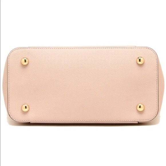 Soft pink jet set purse sale price until Mon - Picture 6 of 8